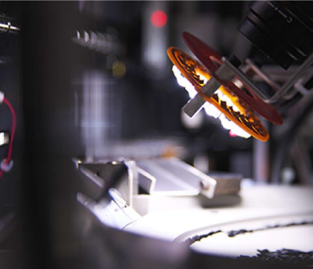 【理系特集】世界を支えるヒロセのコネクタ